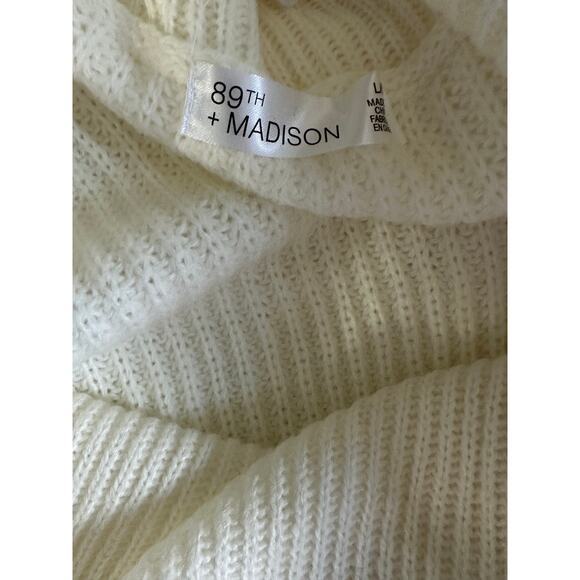 89th and Madison Cream Sweater Large Cowl Neck snaps - Picture 4 of 4